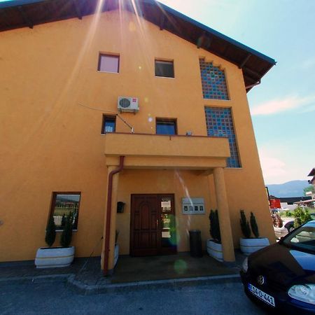 Hotel Arizona Sarajevo Lukavica Εξωτερικό φωτογραφία