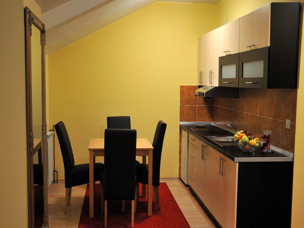 Hotel Arizona Sarajevo Lukavica Εξωτερικό φωτογραφία