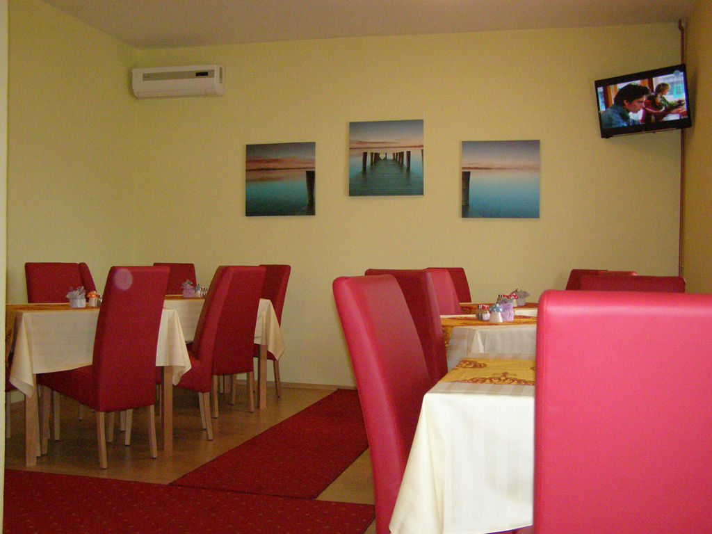 Hotel Arizona Sarajevo Lukavica Εξωτερικό φωτογραφία
